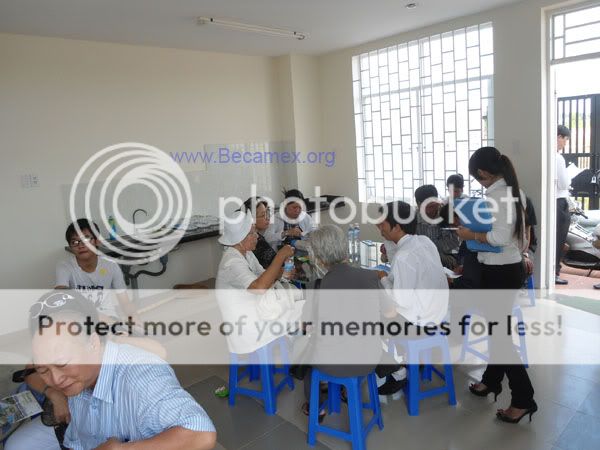 http://i756.photobucket.com/albums/xx207/ytuongquang1/My_Phuoc/Greenrivercity/DSC01617.jpg